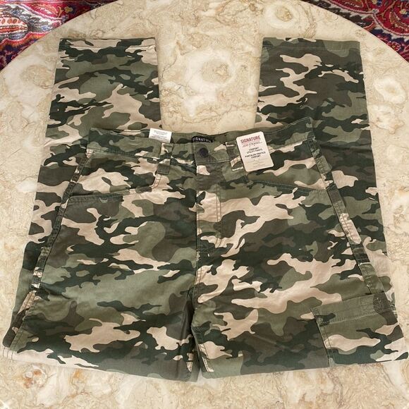 NWT Signature by Levi Strauss & Co.™ Men's Comfort Utility Pants Camo 32X32 - Picture 5 of 12